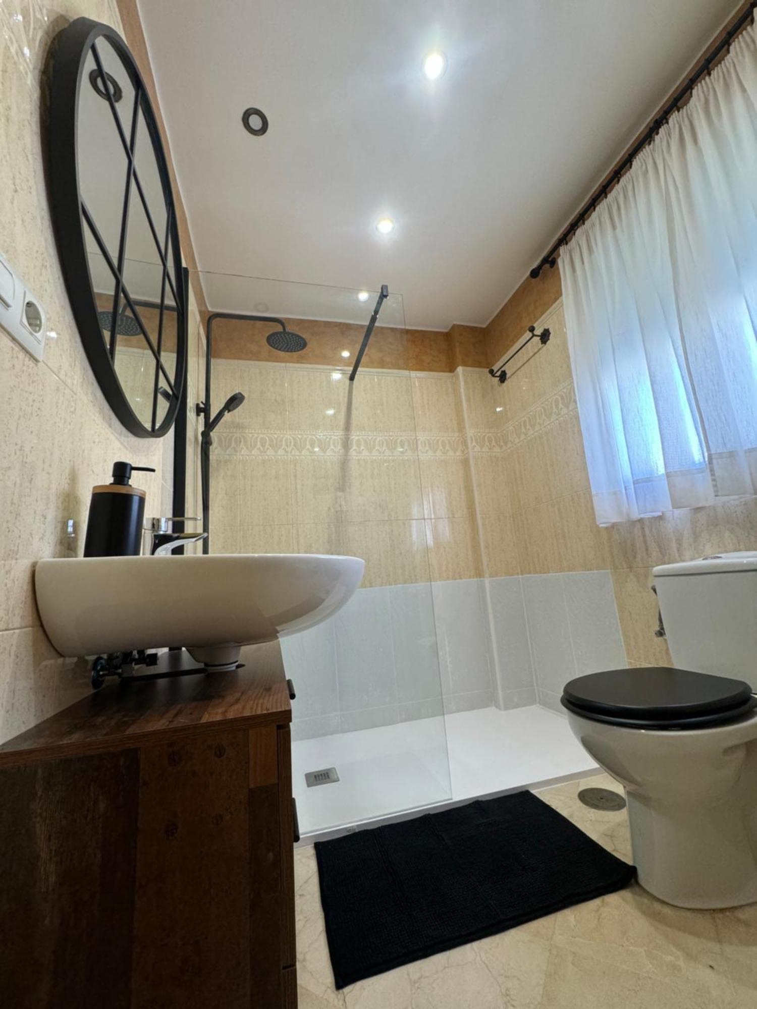 Casa Familiar- Residencial Solmar *